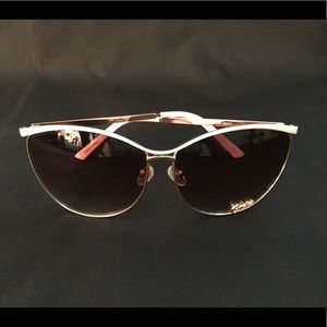 Candie's Accessories - Sun glasses π β¨ Candie's Accessories - Sun glasses π β¨